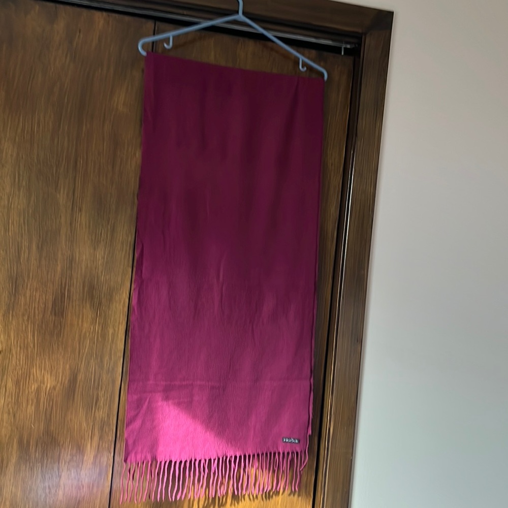 FRAAS scarf